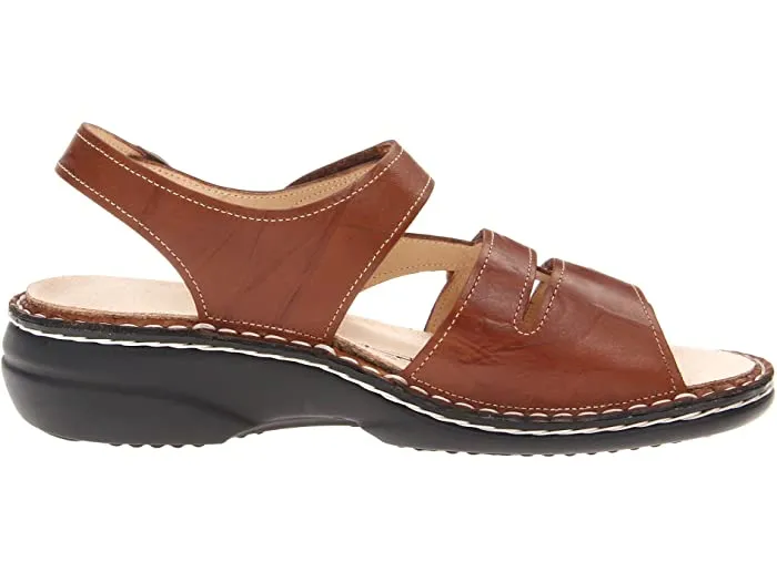 Gomera Soft Classic | Women | Cognac Plisseelight